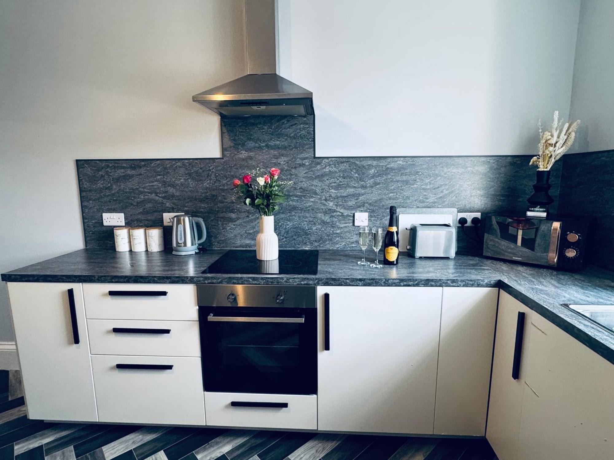 Lowther House -2 Bed Apartment
