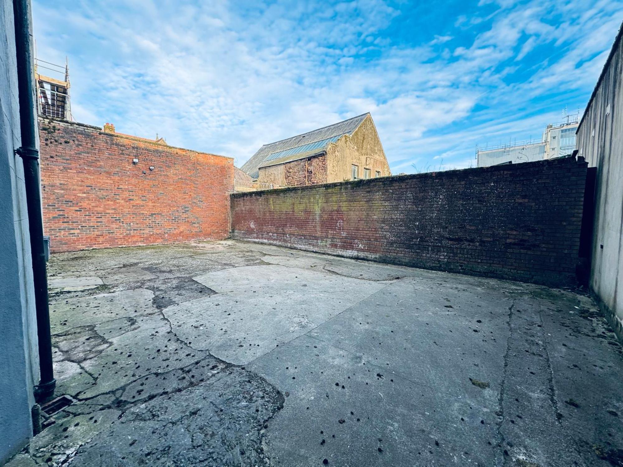 Lowther House -2 Bed *