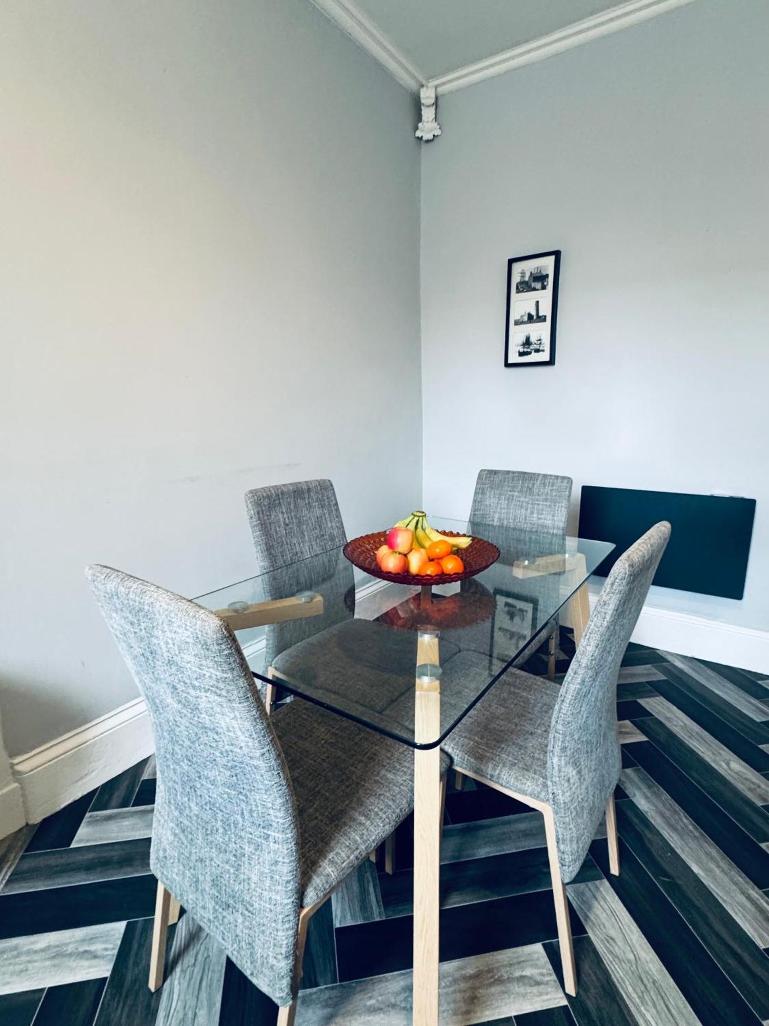 Lowther House -2 Bed *